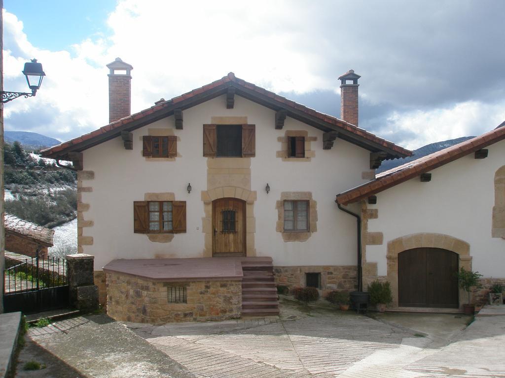 Casa Rural Parriola Villanueva de Arce 외부 사진